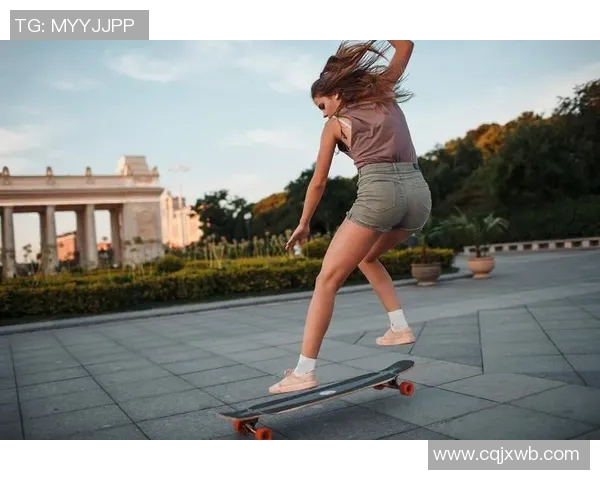 北京滑板队快攻战术解析与滑板文化的深度融合探讨 北京滑板队快攻战术解析与滑板文化的深度融合探讨